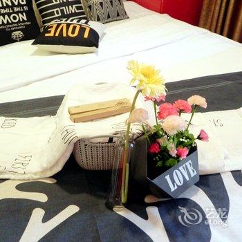 重庆可乐鱼的小家公寓(天主教若瑟堂分店)酒店提供图片