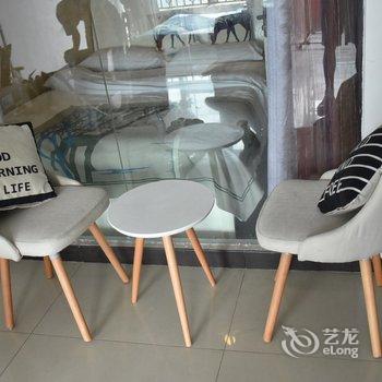 重庆可乐鱼的小家公寓(天主教若瑟堂分店)酒店提供图片