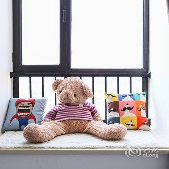 青春里之家公寓(上海光星路黄渡河桥店)酒店提供图片