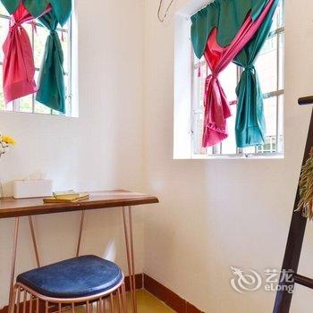 广州路客BC5930精品民宿酒店提供图片