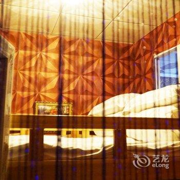 北京300+平米轰趴聚会团建_六空间沙河轰趴公寓酒店提供图片