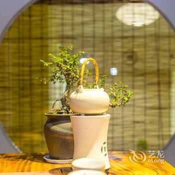 广州路客BC1570精品民宿酒店提供图片