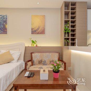 Coco王))公寓(三道拐分店)酒店提供图片