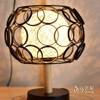 成都熙熙小屋(马鞍山烈士墓分店)酒店提供图片