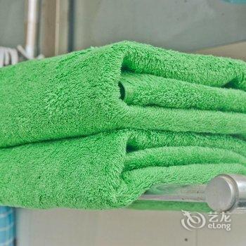 青岛路客BF6000精品民宿(龅牙兔儿童情商乐园分店)酒店提供图片