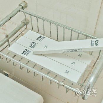 青岛路客BF6000精品民宿(龅牙兔儿童情商乐园分店)酒店提供图片