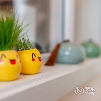 青岛绿岛港湾精品民宿(一叶美术馆分店)酒店提供图片