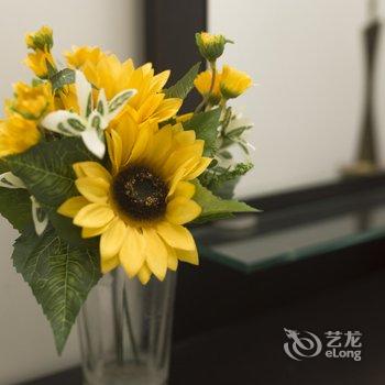广州江小姐姐公寓(塘边街一巷分店)酒店提供图片