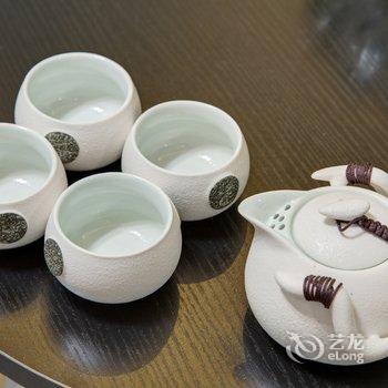 爆炸公寓(西安小雁塔路店)酒店提供图片