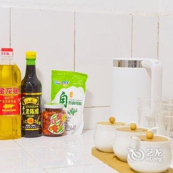 广州路客BC9650精品民宿酒店提供图片