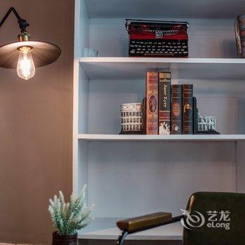 成都素昧房屋公寓(古大圣慈寺分店)酒店提供图片
