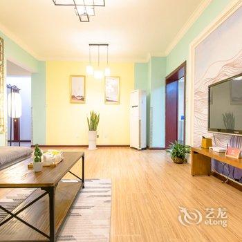 成都Locals路客·成都都江堰A23舍公寓(百伦儿童乐园分店)酒店提供图片