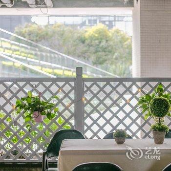 成都露(00120480)公寓(自然乐园分店)酒店提供图片