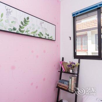 Ricky张特色民宿(上海进贤路店)酒店提供图片