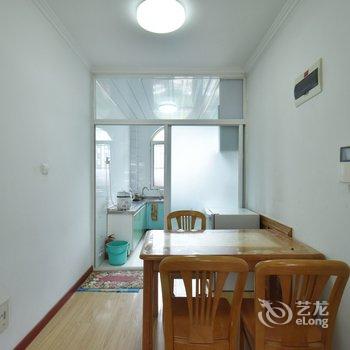 青岛A成信房东特色民宿(金沙滩路分店)酒店提供图片