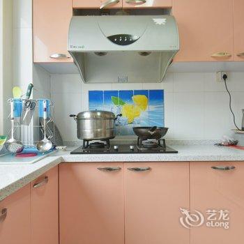 青岛A成信房东特色民宿(金沙滩路分店)酒店提供图片