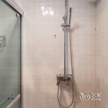 成都亚荣实业公寓(新华村分店)酒店提供图片