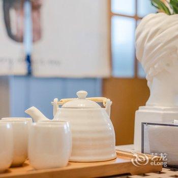 成都水深木Derek(00140970)公寓(成都东门城墙遗址分店)酒店提供图片