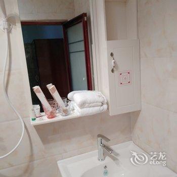 雅安馨雅小居客栈酒店提供图片