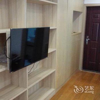 重庆恍然间公寓(周公馆分店)酒店提供图片