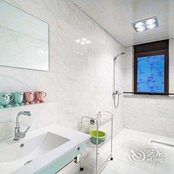 重庆叁什贰公寓(北城二路分店)酒店提供图片