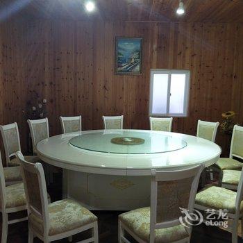 青岛暖心大姐特色民宿(崂山风景区-游客中心分店)酒店提供图片