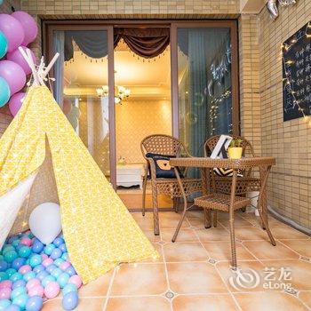 重庆叁什贰公寓(新兴村分店)酒店提供图片