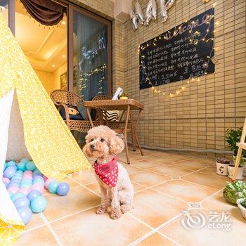 重庆叁什贰公寓(新兴村分店)酒店提供图片