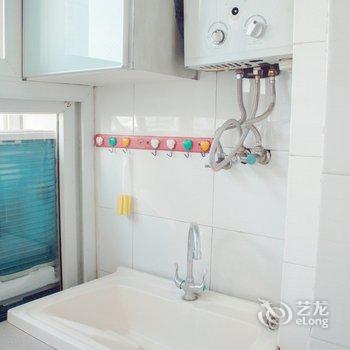 重庆简·行民宿(渝中区通远门旅游景区分店)酒店提供图片