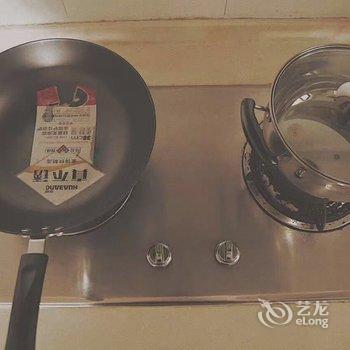 重庆零贰叁民宿(渝中区通远门旅游景区分店)酒店提供图片