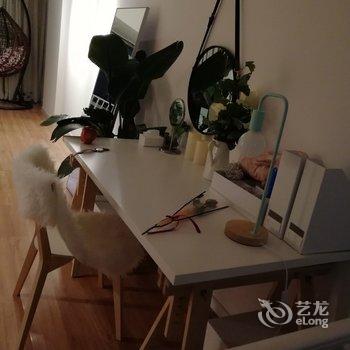 重庆大懒虫是个话痨鬼公寓(江海轩度假村分店)酒店提供图片