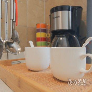 青岛Suzy(00147500)公寓(亚振艺术馆分店)酒店提供图片