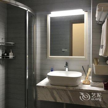 重庆黑林错觉公寓(黄葛晚渡分店)酒店提供图片