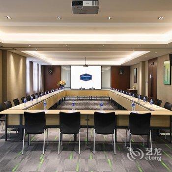 上海虹桥国家会展中心希尔顿欢朋酒店酒店提供图片