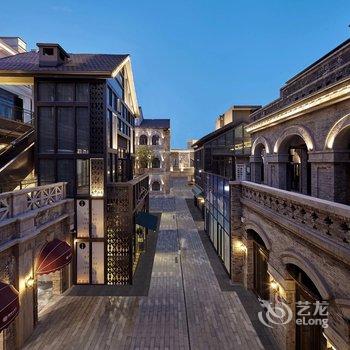 重庆请回答1993公寓(重庆大轰炸惨案遗址分店)酒店提供图片