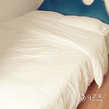 重庆梧栖公寓(中国历史文化名街雕塑分店)酒店提供图片