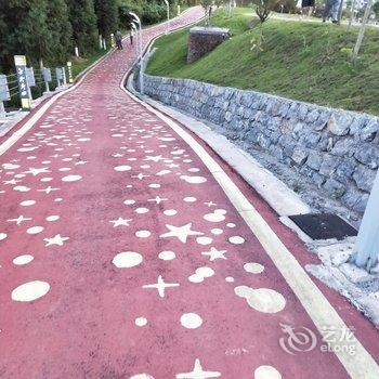 重庆夏木悠悠公寓(红果滩分店)酒店提供图片