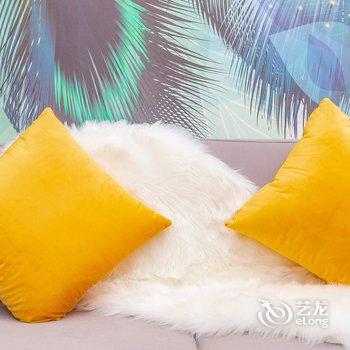 成都洛家公寓(全年红红木艺术馆分店)酒店提供图片