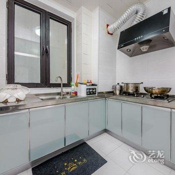 青岛旅行达人的糖果屋公寓(唐岛湾公园分店)酒店提供图片