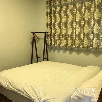 云峰山亚方农家院酒店提供图片