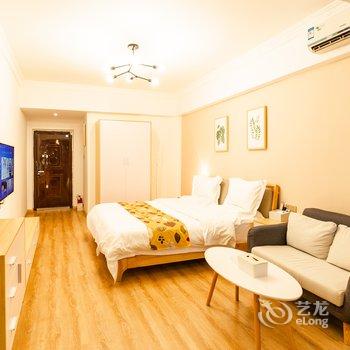 Xbed互联网民宿(南宁琅西桂春路店)酒店提供图片