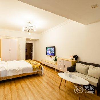 Xbed互联网民宿(南宁琅西桂春路店)酒店提供图片