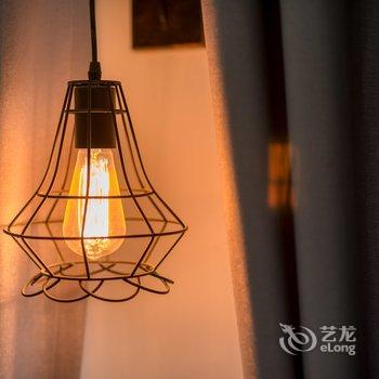 青岛Locals路客·青岛市南A07舍公寓(青岛海底世界分店)酒店提供图片