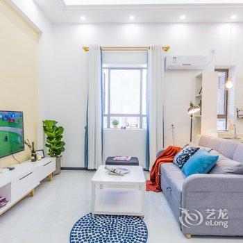 广州离岛空气特色民宿(中山五路分店)酒店提供图片