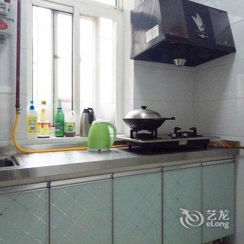 青岛火车站公寓紧邻中山路劈柴院(观城路分店)酒店提供图片