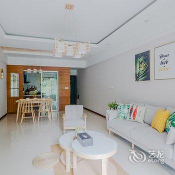 重庆三仔麻麻(00126630)公寓(欢乐多儿童乐园分店)酒店提供图片