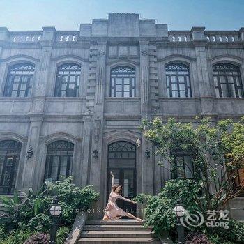 重庆请回答1993公寓(重庆大轰炸惨案遗址分店)酒店提供图片