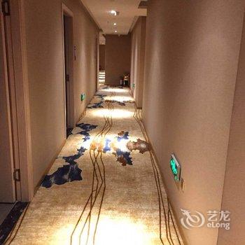 路客HOTELS(华岩寺地铁站店)酒店提供图片