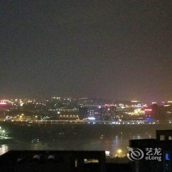 重庆薇疯徐徐徐公寓(美心洋人街-观光索道分店)酒店提供图片