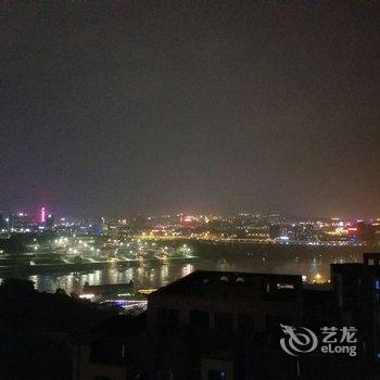 重庆薇疯徐徐徐公寓(美心洋人街-观光索道分店)酒店提供图片